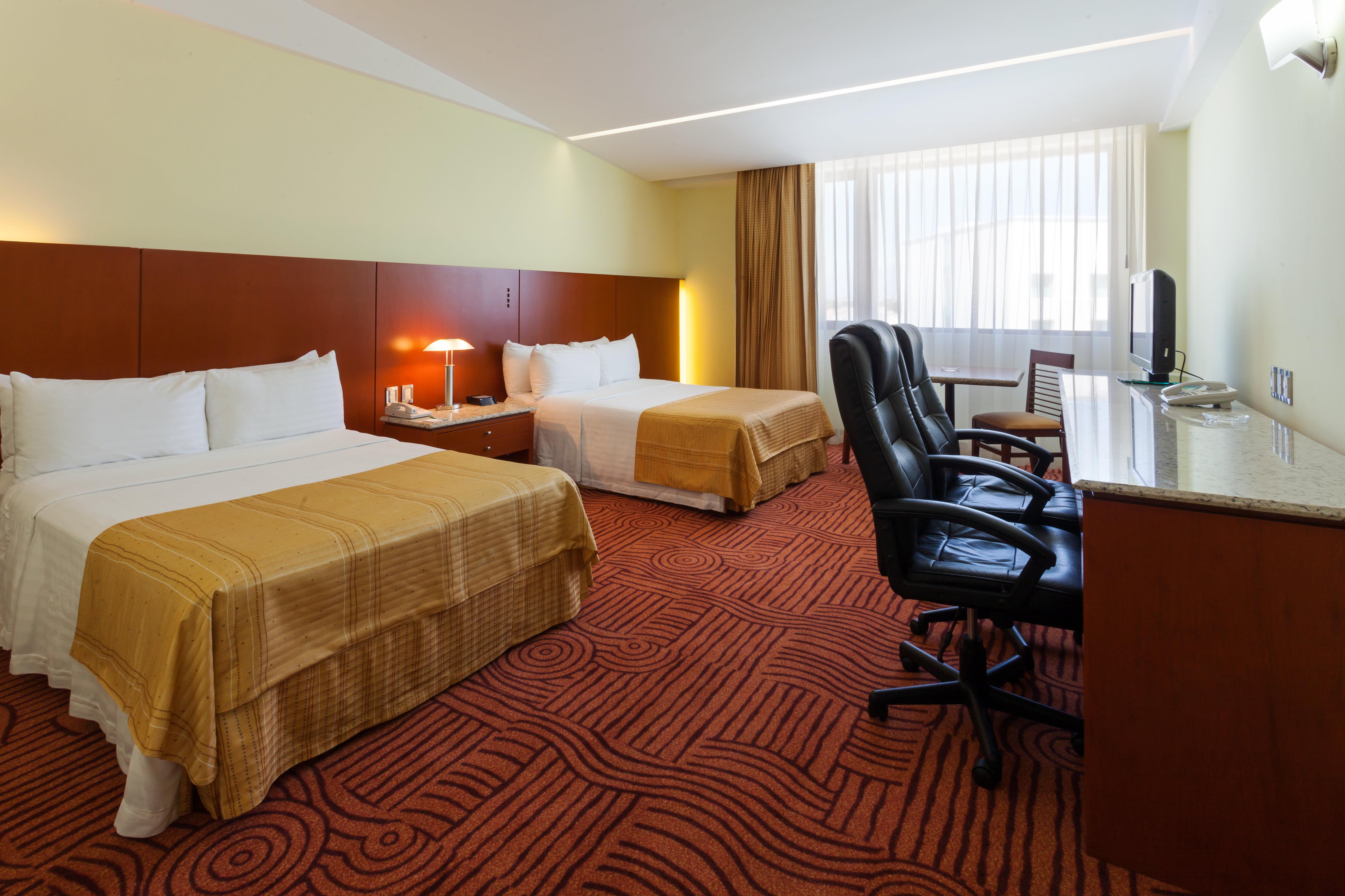 Holiday Inn Puebla Finsa, an IHG Hotel Bagian luar foto