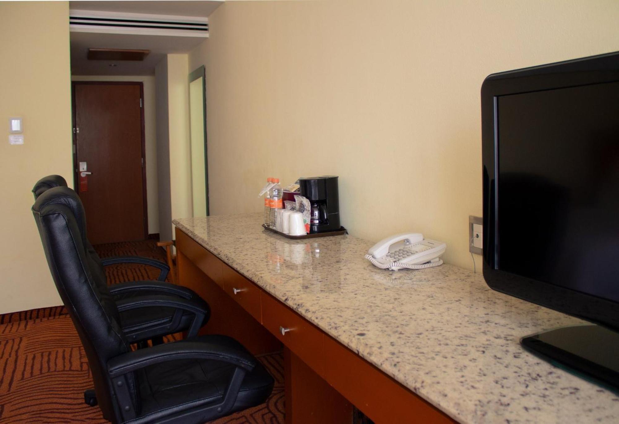 Holiday Inn Puebla Finsa, an IHG Hotel Bagian luar foto