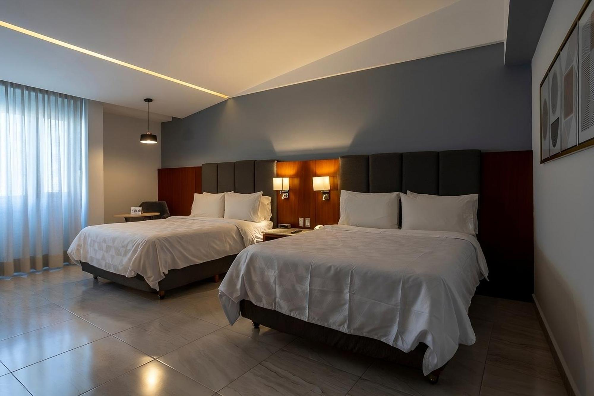 Holiday Inn Puebla Finsa, an IHG Hotel Bagian luar foto