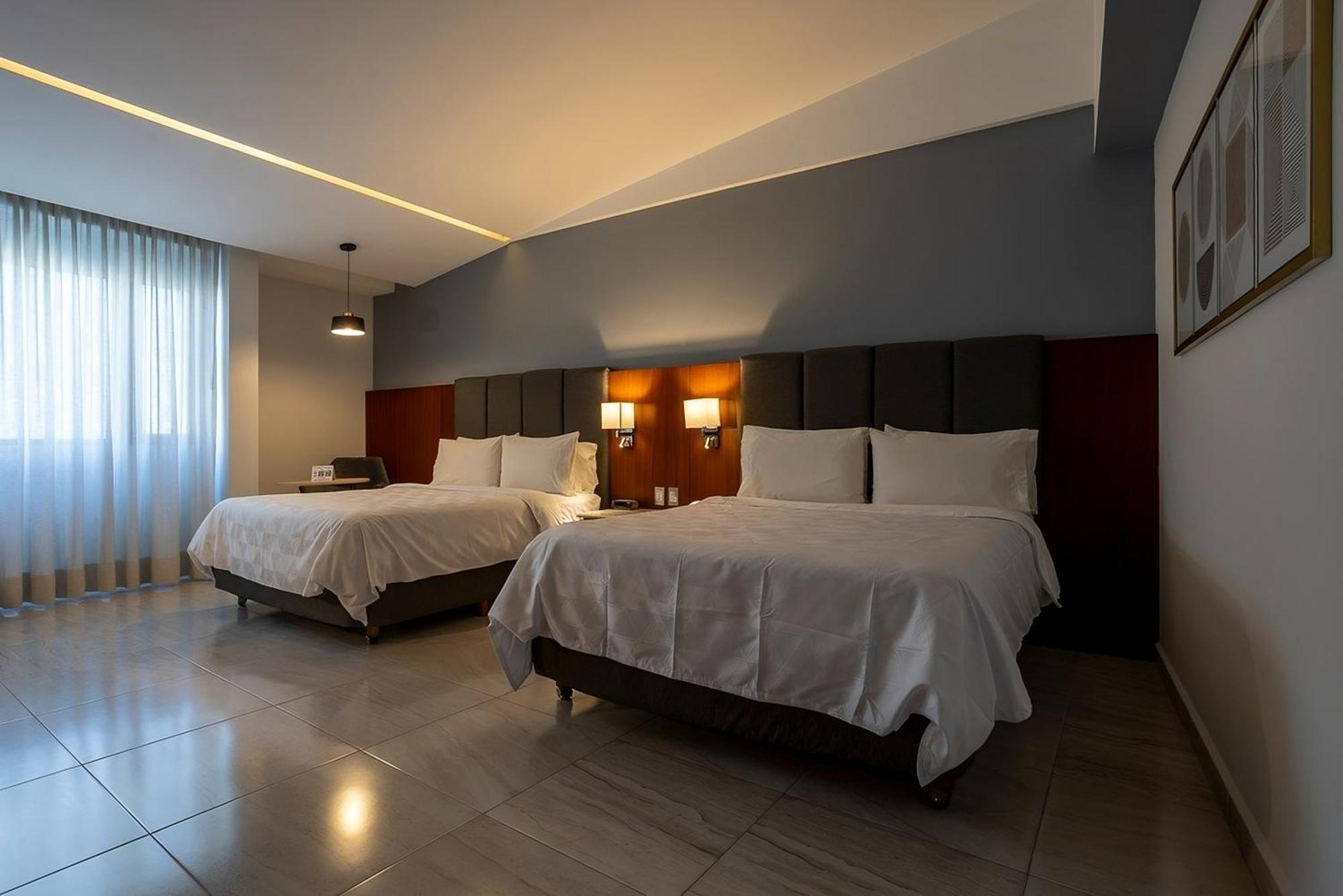Holiday Inn Puebla Finsa, an IHG Hotel Bagian luar foto